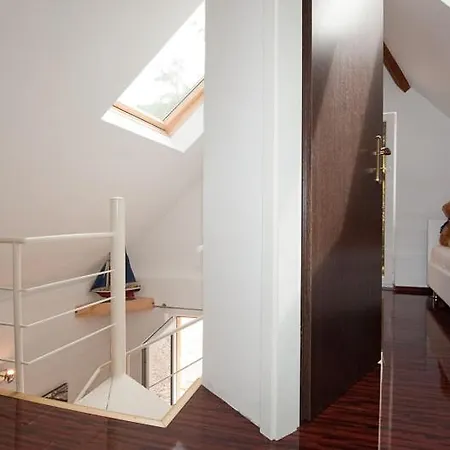 Stahl - Mit Pool Friburgo de Brisgovia