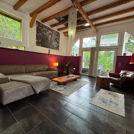 Stahl - Mit Pool Сasa de vacaciones